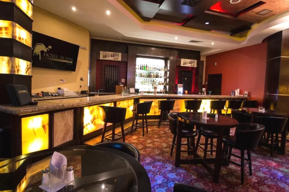 Bar del Hotel Ticuán Tijuana