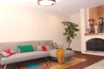 Chimenea en la sala de estar Casa Luna Coyoacán