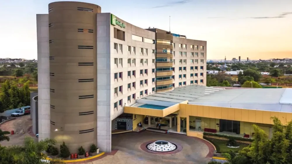 Exterior del Holiday Inn Puebla Finsa by IHG