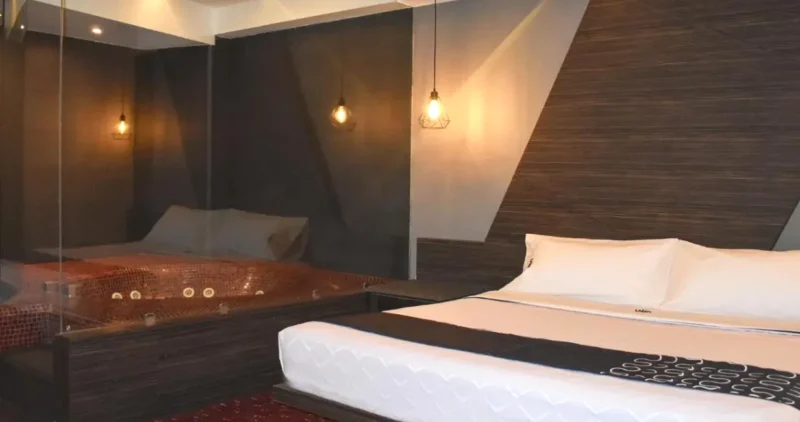 Jacuzzi en la Habitación Uniko Living Roma CDMX Jacuzzi en la Habitación Uniko Living Roma CDMX