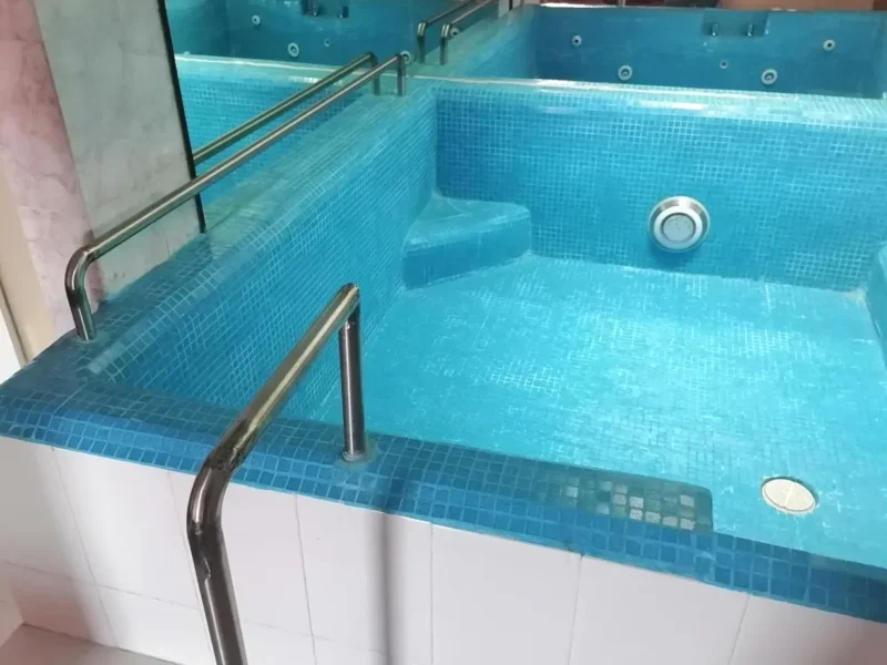 Jacuzzi Hotel Puerta del Sol Toluca