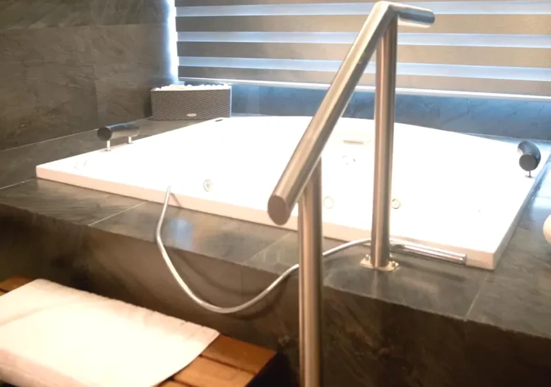Jacuzzi para Parejas Suite Principal Hotel Parque Satelite Tlalnepantla