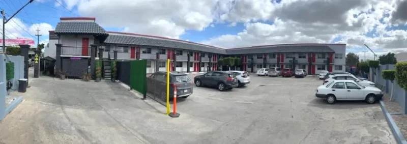 Parking del Hotel Luna Park Tijuana