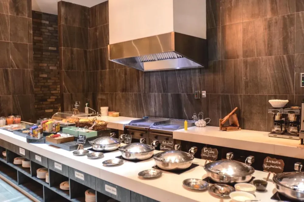 Restaurante Buffet del Hotel Punto MX en Ciudad de México Restaurante Buffet del Hotel Punto MX en Ciudad de México