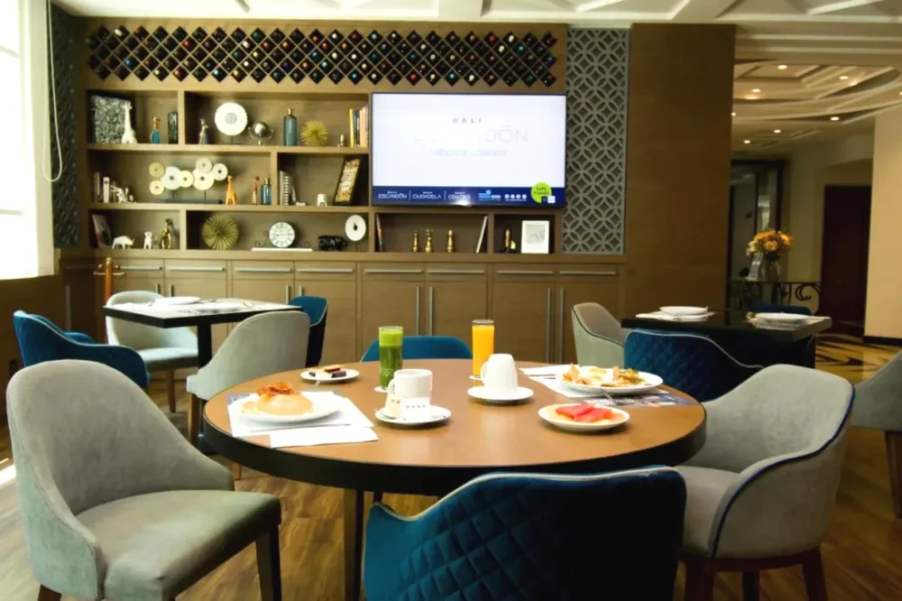 Restaurante desayuno del KALI Escandón Mexico City CDMX