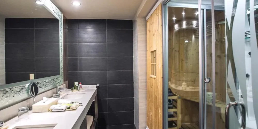 Suite Deluxe JF Grand Puebla con Jacuzzi Privado