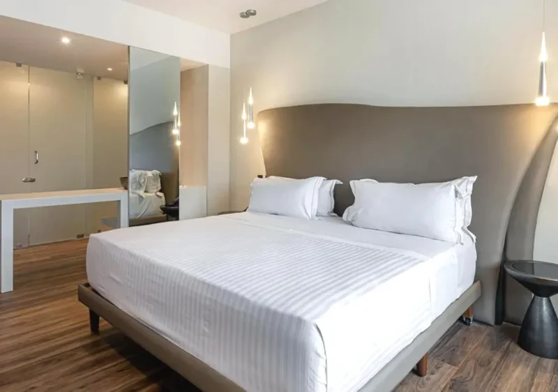 Suite Deluxe con cama king size Hotel Real del Rio Tijuana