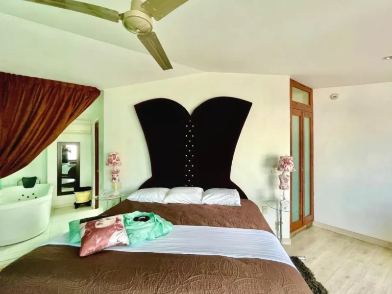 Suite Junior con tina de hidromasaje El Sueño Hotel & Spa Puebla