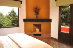 Suite Junior Executive Hotel Hacienda San Martin Toluca con jacuzzi en el Cuarto