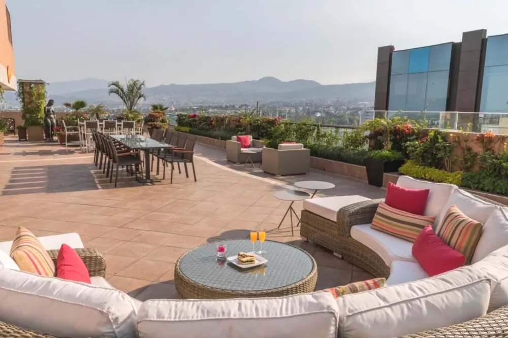 Suites Perisur Apartamentos Amueblados CDMX con vistas en la azotea