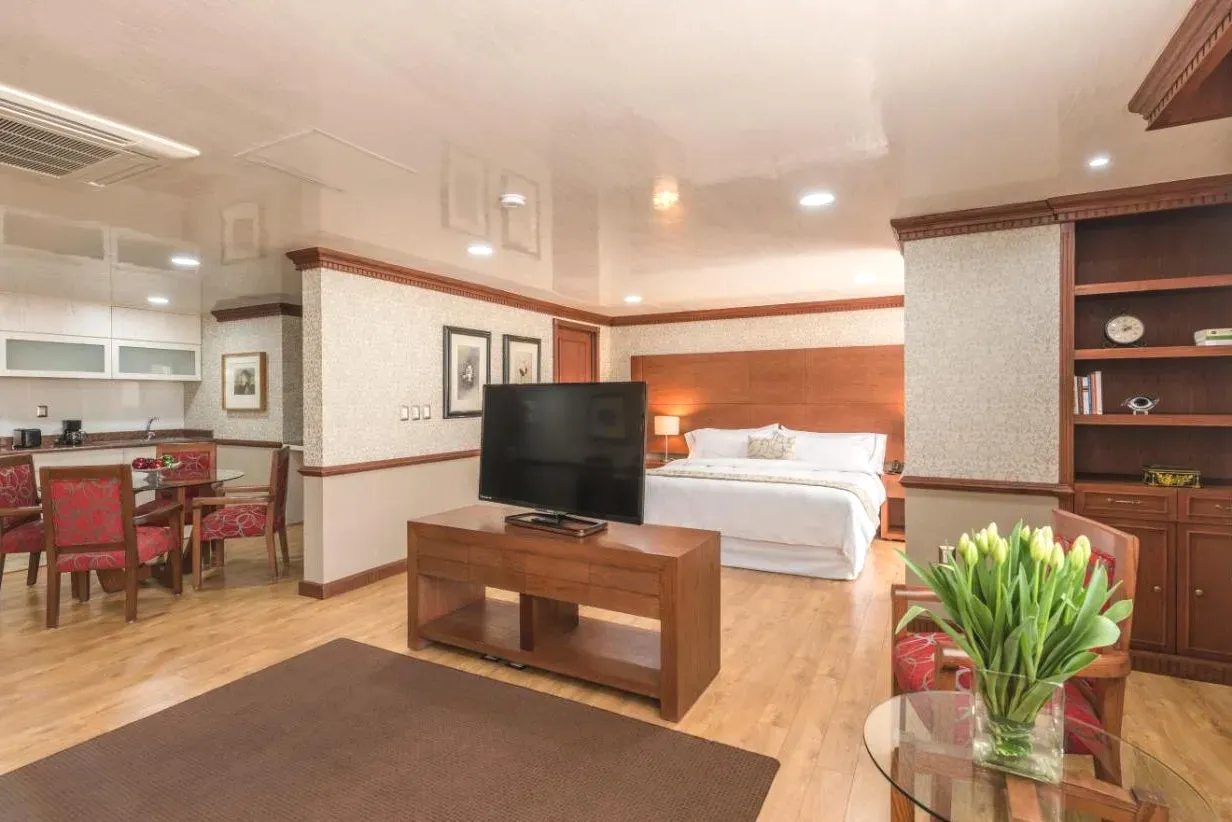 Suites Perisur Apartamentos Amueblados Coyoacán con hidromasaje en la habitación
