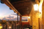 Vistas románticas en el atardecer desde la terraza del Casona Maria Puebla